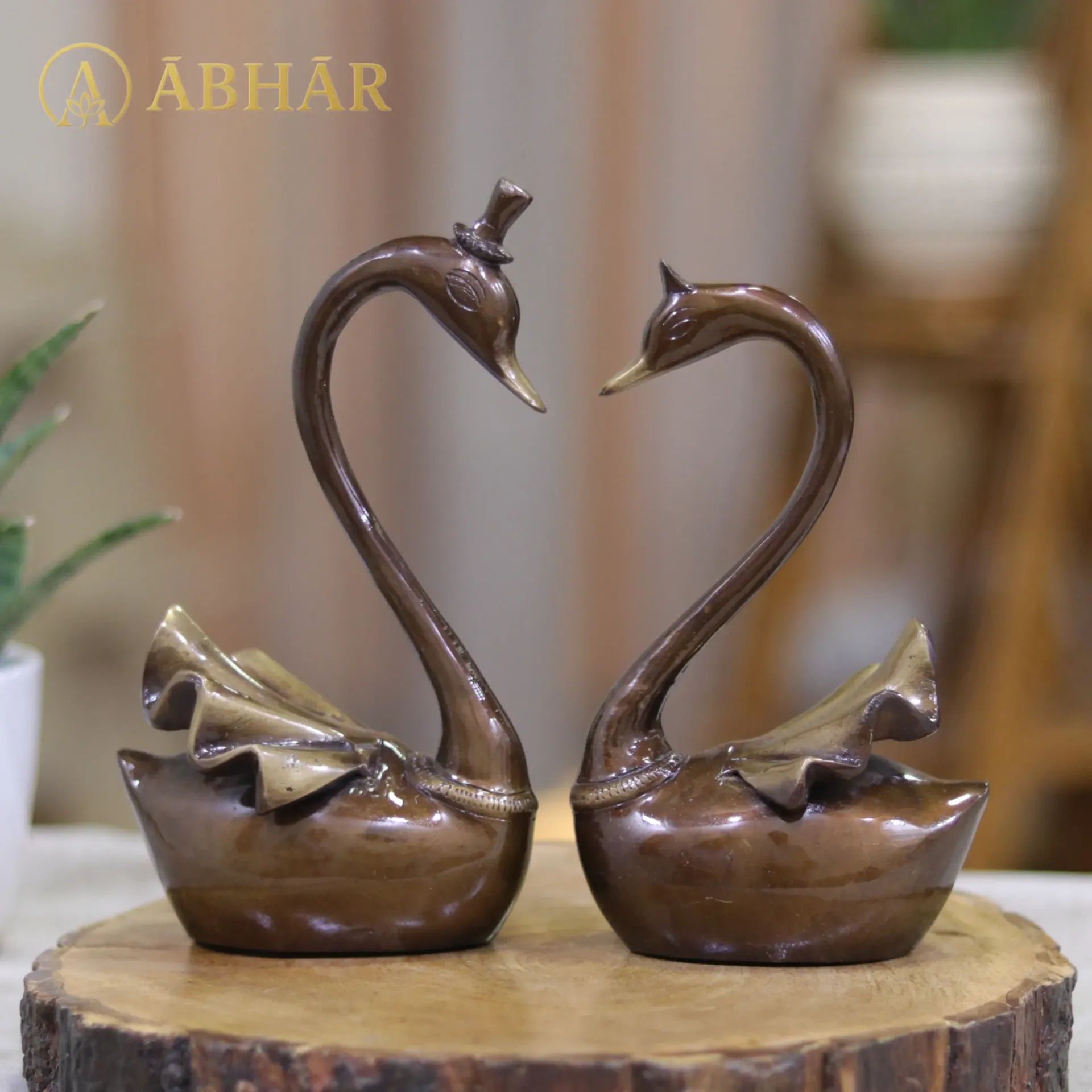 Brass Swan Couple