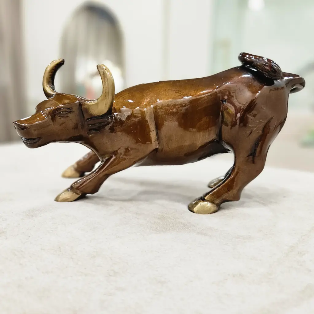[B098] Brass Bull – Power with Purpose |
