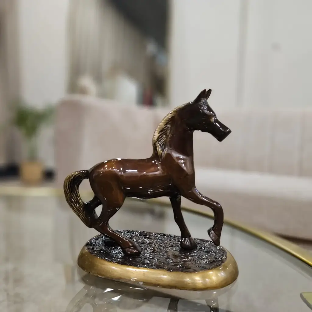 [B006] Brass Horse – Motion & Will