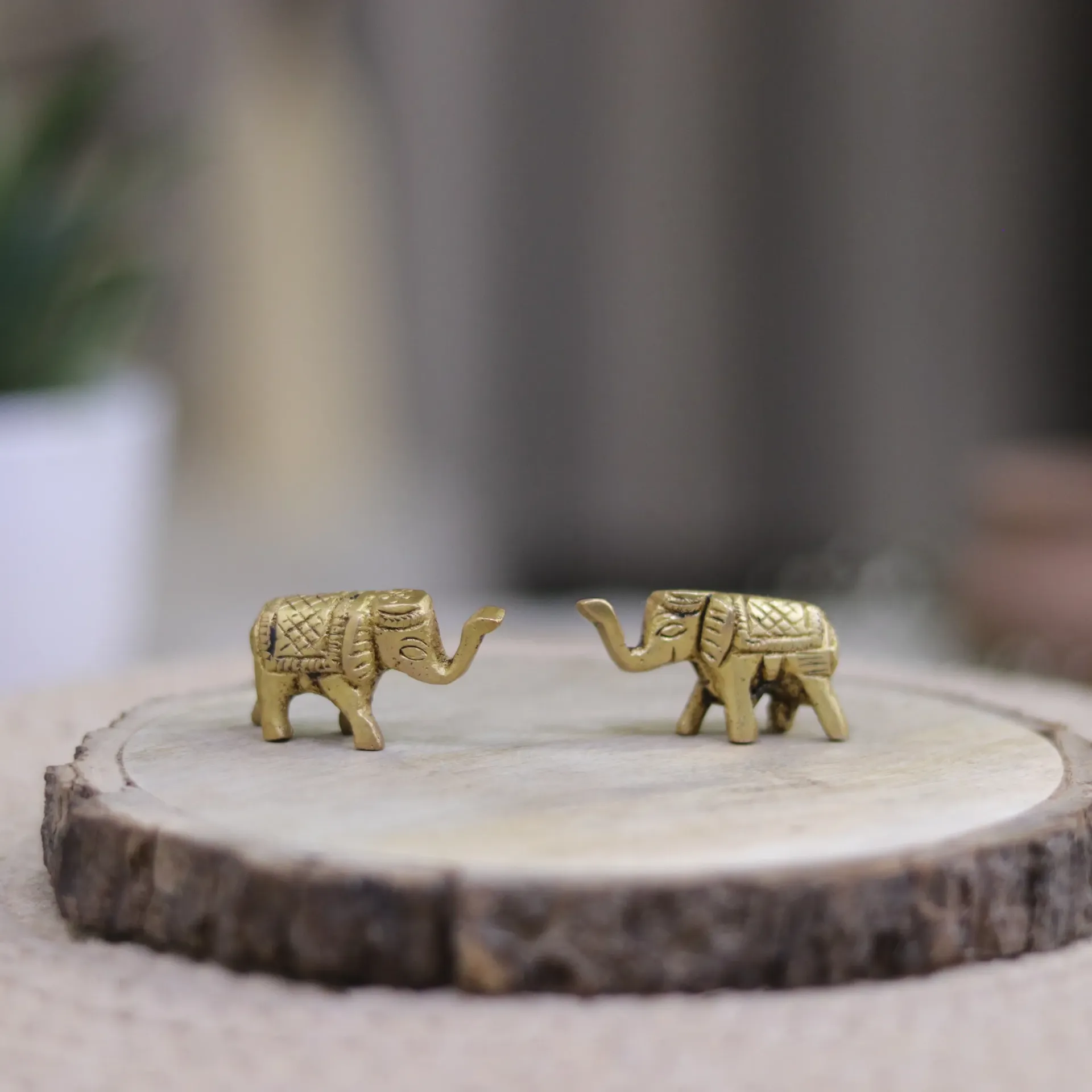 Brass Elephant (0.5)" Single – Symbols of Strength & Protection