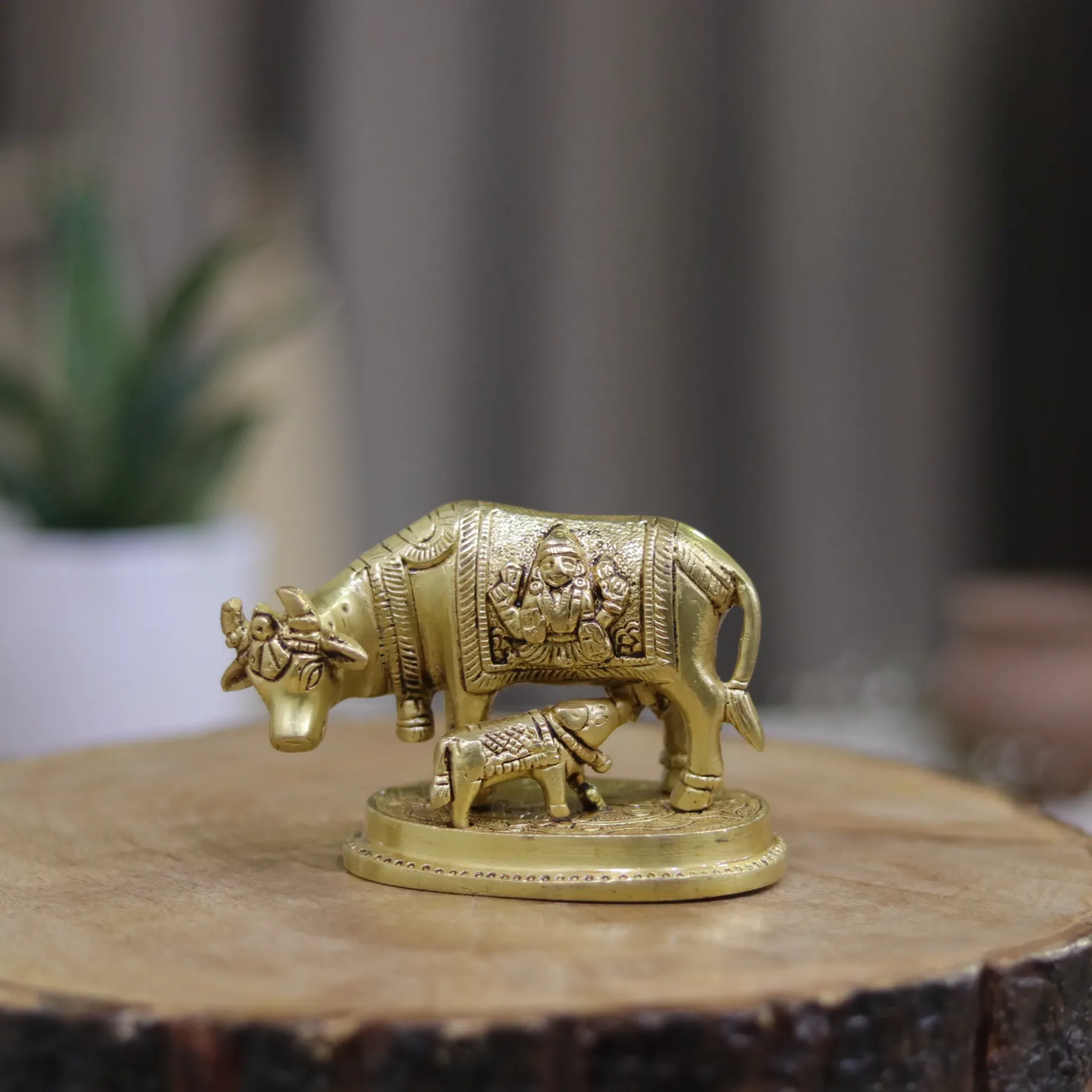 Brass Cow calf | 3"