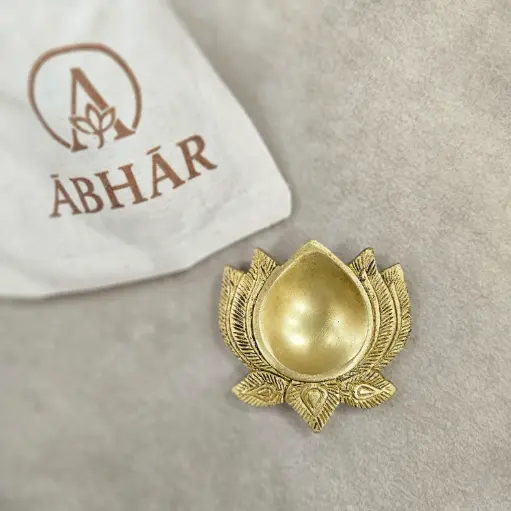 Brass Diya Pair – Light of Positivity & Protection (lotus)